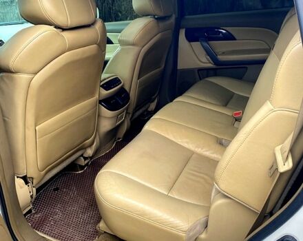 Белый Акура МДХ, объемом двигателя 3.7 л и пробегом 219 тыс. км за 9500 $, фото 6 на Automoto.ua