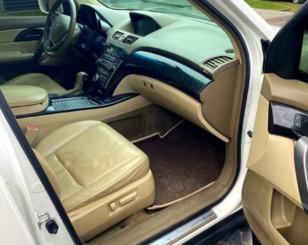 Белый Акура МДХ, объемом двигателя 3.7 л и пробегом 219 тыс. км за 9500 $, фото 2 на Automoto.ua