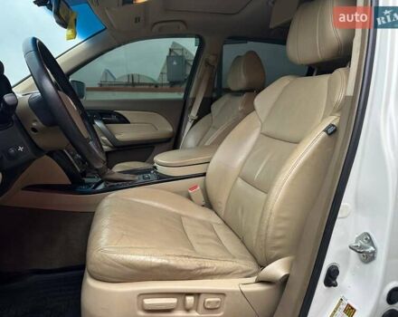 Белый Акура МДХ, объемом двигателя 3.66 л и пробегом 209 тыс. км за 8490 $, фото 8 на Automoto.ua