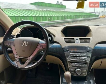 Белый Акура МДХ, объемом двигателя 3.66 л и пробегом 209 тыс. км за 8490 $, фото 13 на Automoto.ua