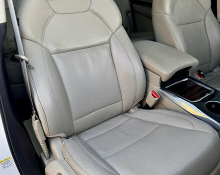 Белый Акура МДХ, объемом двигателя 3.5 л и пробегом 220 тыс. км за 18500 $, фото 45 на Automoto.ua