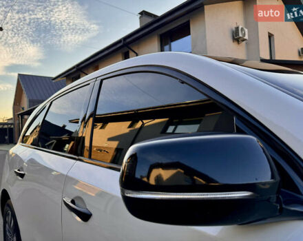 Белый Акура МДХ, объемом двигателя 3.5 л и пробегом 220 тыс. км за 18500 $, фото 9 на Automoto.ua