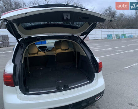 Белый Акура МДХ, объемом двигателя 3.5 л и пробегом 132 тыс. км за 23589 $, фото 22 на Automoto.ua