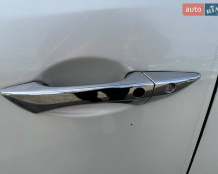 Акура МДХ 2015 у Києві на Automoto.ua Білий Акура МДХ, об'ємом двигуна 3.47 л та пробігом 230 тис. км за 19490 $, фото 14 на Automoto.ua