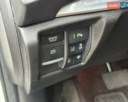 Белый Акура МДХ, объемом двигателя 3.47 л и пробегом 60 тыс. км за 23990 $, фото 21 на Automoto.ua