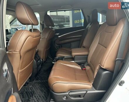 Белый Акура МДХ, объемом двигателя 3.47 л и пробегом 60 тыс. км за 23990 $, фото 31 на Automoto.ua