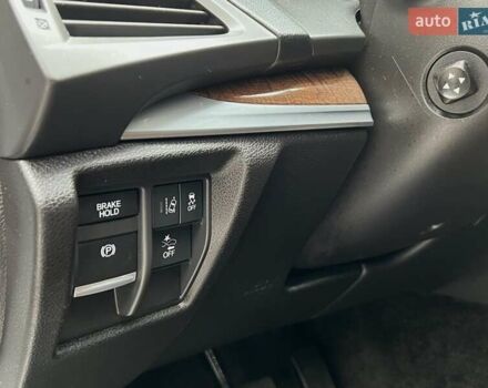 Белый Акура МДХ, объемом двигателя 3.47 л и пробегом 142 тыс. км за 26990 $, фото 14 на Automoto.ua