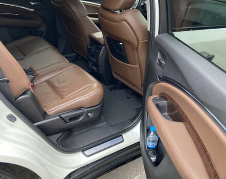 Белый Акура МДХ, объемом двигателя 3.5 л и пробегом 102 тыс. км за 22000 $, фото 15 на Automoto.ua