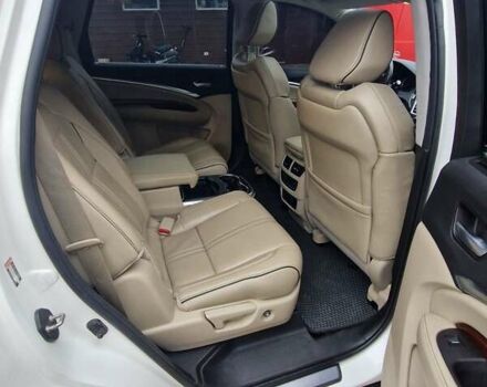 Белый Акура МДХ, объемом двигателя 3.47 л и пробегом 130 тыс. км за 20900 $, фото 9 на Automoto.ua