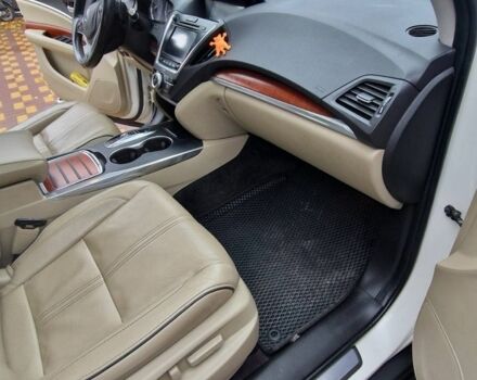 Белый Акура МДХ, объемом двигателя 3.5 л и пробегом 131 тыс. км за 20900 $, фото 4 на Automoto.ua