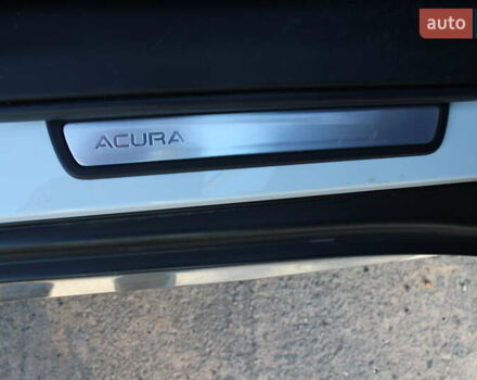 Белый Акура МДХ, объемом двигателя 3.5 л и пробегом 80 тыс. км за 26000 $, фото 19 на Automoto.ua