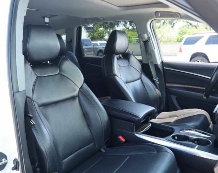 Белый Акура МДХ, объемом двигателя 3.5 л и пробегом 44 тыс. км за 14999 $, фото 7 на Automoto.ua