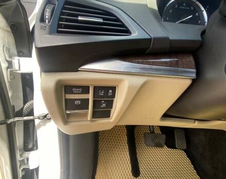 Белый Акура МДХ, объемом двигателя 3.47 л и пробегом 85 тыс. км за 22950 $, фото 16 на Automoto.ua