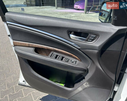 Білий Акура МДХ, об'ємом двигуна 3.47 л та пробігом 154 тис. км за 30000 $, фото 9 на Automoto.ua