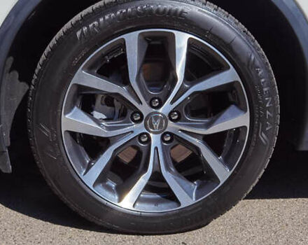 Белый Акура МДХ, объемом двигателя 3.5 л и пробегом 9 тыс. км за 41300 $, фото 64 на Automoto.ua