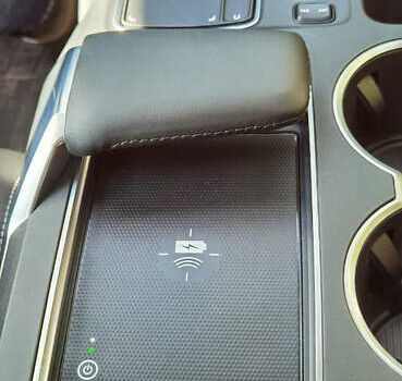 Белый Акура МДХ, объемом двигателя 3.5 л и пробегом 9 тыс. км за 41300 $, фото 47 на Automoto.ua