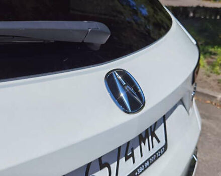 Белый Акура МДХ, объемом двигателя 3.5 л и пробегом 9 тыс. км за 41300 $, фото 44 на Automoto.ua