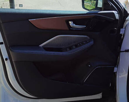 Белый Акура МДХ, объемом двигателя 3.5 л и пробегом 9 тыс. км за 41300 $, фото 21 на Automoto.ua