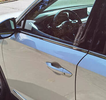 Белый Акура МДХ, объемом двигателя 3.5 л и пробегом 9 тыс. км за 41300 $, фото 22 на Automoto.ua