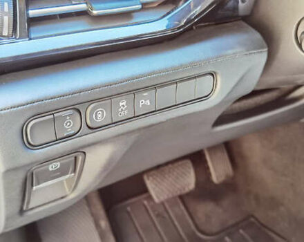 Белый Акура МДХ, объемом двигателя 3.5 л и пробегом 9 тыс. км за 41300 $, фото 27 на Automoto.ua