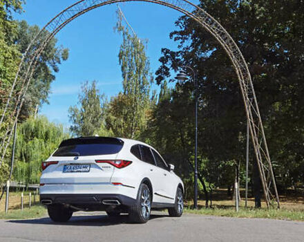 Белый Акура МДХ, объемом двигателя 3.5 л и пробегом 9 тыс. км за 41300 $, фото 8 на Automoto.ua