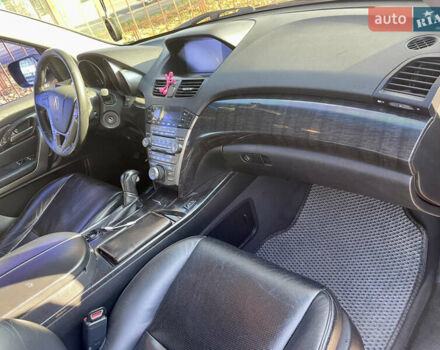 Черный Акура МДХ, объемом двигателя 3.66 л и пробегом 265 тыс. км за 12300 $, фото 7 на Automoto.ua
