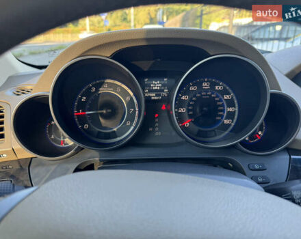 Черный Акура МДХ, объемом двигателя 3.66 л и пробегом 300 тыс. км за 13690 $, фото 3 на Automoto.ua