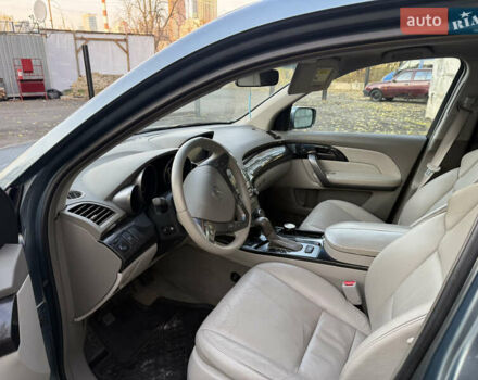 Серый Акура МДХ, объемом двигателя 3.66 л и пробегом 240 тыс. км за 10500 $, фото 6 на Automoto.ua