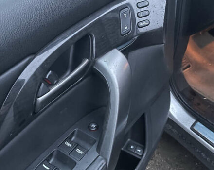 Сірий Акура МДХ, об'ємом двигуна 3.66 л та пробігом 133 тис. км за 15000 $, фото 8 на Automoto.ua