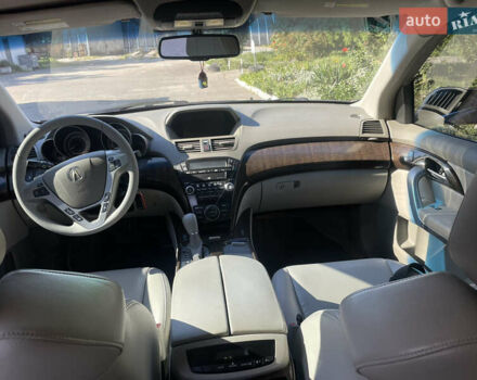 Серый Акура МДХ, объемом двигателя 3.66 л и пробегом 287 тыс. км за 14950 $, фото 13 на Automoto.ua