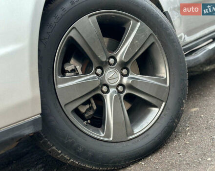 Серый Акура МДХ, объемом двигателя 3.7 л и пробегом 312 тыс. км за 13990 $, фото 4 на Automoto.ua