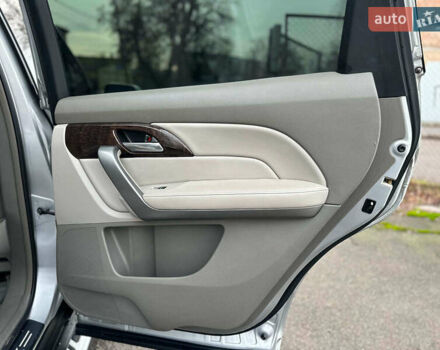 Серый Акура МДХ, объемом двигателя 3.7 л и пробегом 312 тыс. км за 13990 $, фото 23 на Automoto.ua