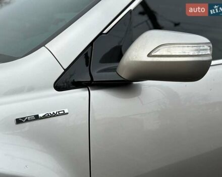 Серый Акура МДХ, объемом двигателя 3.7 л и пробегом 312 тыс. км за 13990 $, фото 6 на Automoto.ua