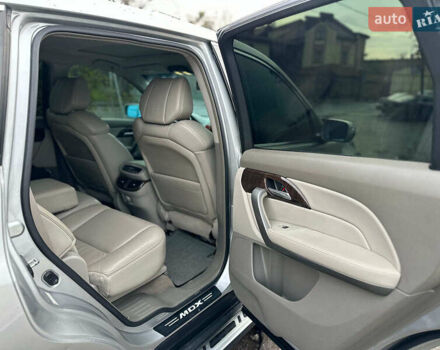 Серый Акура МДХ, объемом двигателя 3.7 л и пробегом 312 тыс. км за 13990 $, фото 16 на Automoto.ua