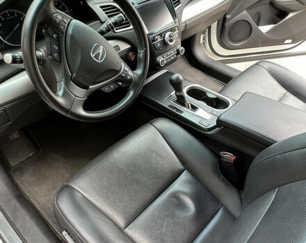 Акура РДХ 2017 в Полтаве на Automoto.ua Белый Акура РДХ, объемом двигателя 3.5 л и пробегом 106 тыс. км за 17200 $, фото 5 на Automoto.ua