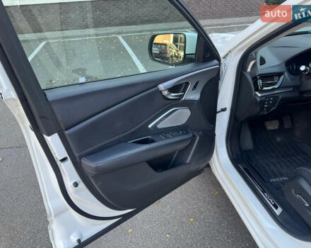 Белый Акура РДХ, объемом двигателя 2 л и пробегом 105 тыс. км за 35000 $, фото 31 на Automoto.ua