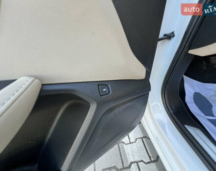 Белый Акура РДХ, объемом двигателя 2 л и пробегом 21 тыс. км за 24200 $, фото 27 на Automoto.ua