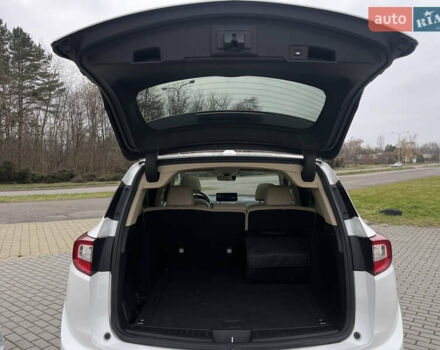 Белый Акура РДХ, объемом двигателя 2 л и пробегом 49 тыс. км за 28000 $, фото 33 на Automoto.ua