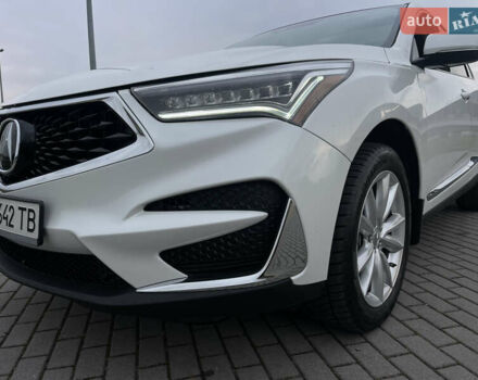 Белый Акура РДХ, объемом двигателя 2 л и пробегом 49 тыс. км за 28000 $, фото 5 на Automoto.ua