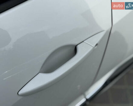 Белый Акура РДХ, объемом двигателя 2 л и пробегом 25 тыс. км за 28900 $, фото 13 на Automoto.ua