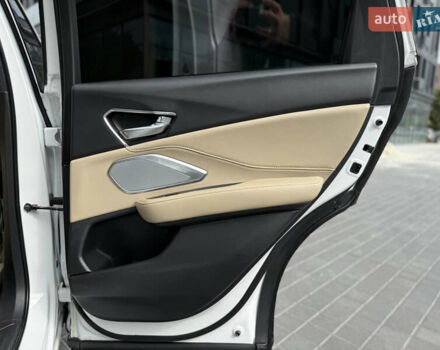 Белый Акура РДХ, объемом двигателя 2 л и пробегом 25 тыс. км за 28900 $, фото 47 на Automoto.ua