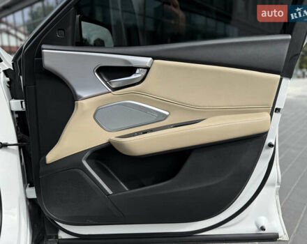 Белый Акура РДХ, объемом двигателя 2 л и пробегом 25 тыс. км за 28900 $, фото 49 на Automoto.ua