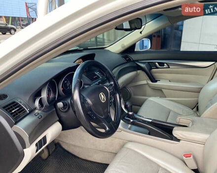 Белый Акура ТЛ, объемом двигателя 3.5 л и пробегом 130 тыс. км за 8200 $, фото 20 на Automoto.ua