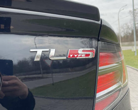 Чорний Акура TL, об'ємом двигуна 3.5 л та пробігом 225 тис. км за 7999 $, фото 8 на Automoto.ua