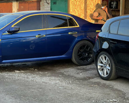 Синий Акура ТЛ, объемом двигателя 3.5 л и пробегом 265 тыс. км за 8800 $, фото 10 на Automoto.ua