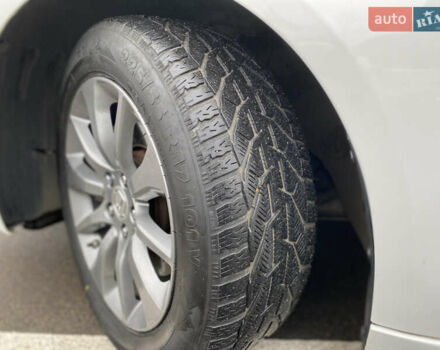 Белый Акура ТЛХ, объемом двигателя 2.36 л и пробегом 199 тыс. км за 14500 $, фото 17 на Automoto.ua