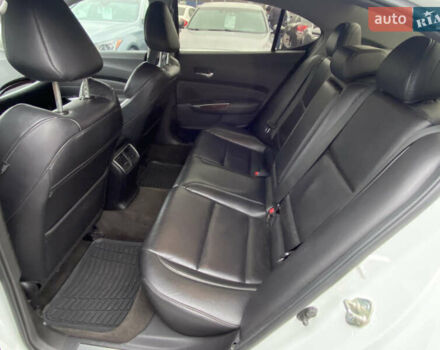 Белый Акура ТЛХ, объемом двигателя 2.36 л и пробегом 199 тыс. км за 14500 $, фото 31 на Automoto.ua