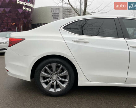 Белый Акура ТЛХ, объемом двигателя 2.36 л и пробегом 199 тыс. км за 14500 $, фото 4 на Automoto.ua