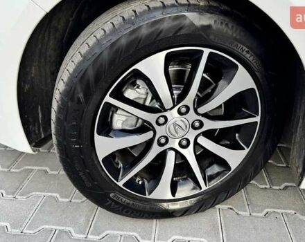 Белый Акура ТЛХ, объемом двигателя 2.36 л и пробегом 107 тыс. км за 13699 $, фото 16 на Automoto.ua