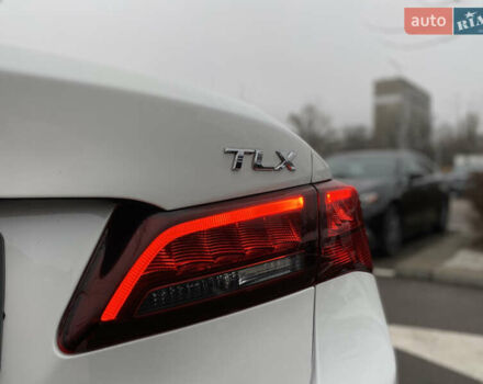Белый Акура ТЛХ, объемом двигателя 2.36 л и пробегом 199 тыс. км за 14500 $, фото 8 на Automoto.ua